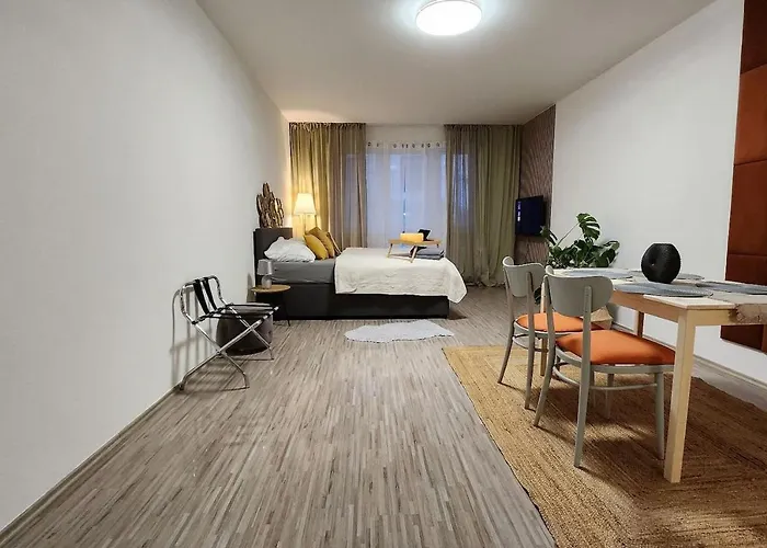 Apartman Sky S Balkonem
